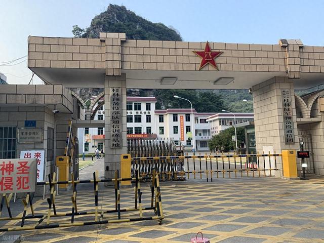 想起当年山东青岛籍的老首长