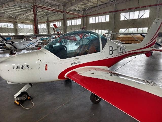 飞越山水间：江南学子探访安吉低空经济文旅融合路径