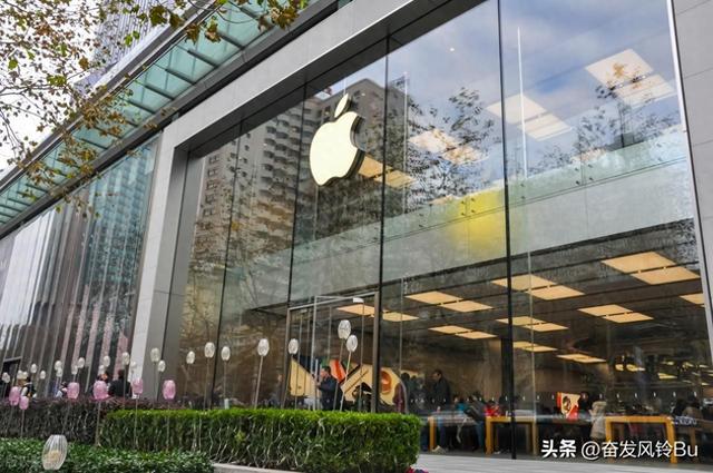 苹果AI掉队：会是人工智能时代的诺基亚吗？