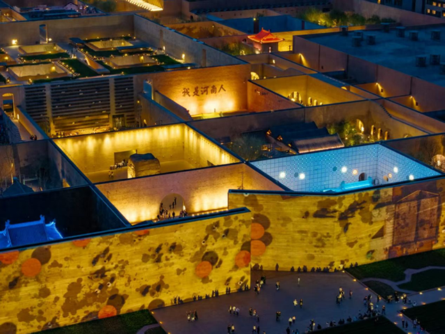 从“一日游”到“深度度假” 黄河岸边崛起“幻乐之城”