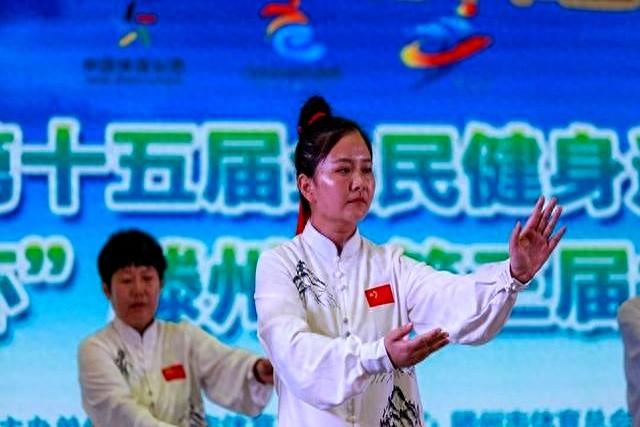 太极劲如串珠动！揭秘 “九曲珠” 松紧之道，中心一动全身皆活！