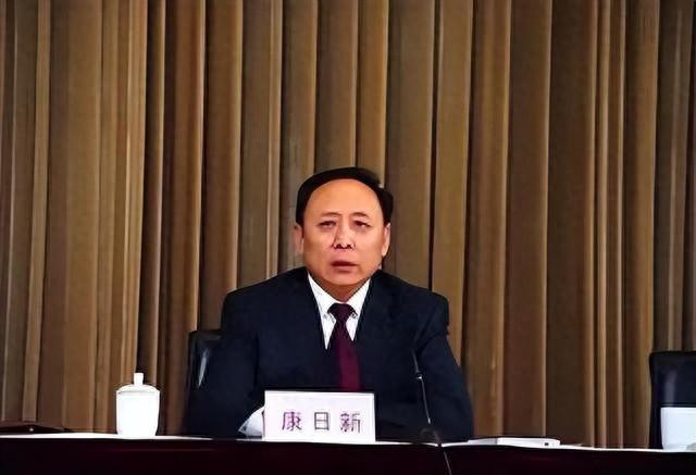 潜伏在我国高层的四大间谍，被安插在军政两界，导致我国损失惨重