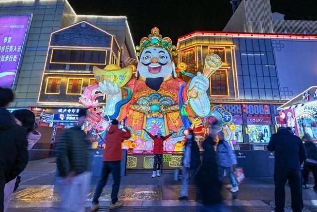 【湾里庙步行街】流光溢彩湾里庙