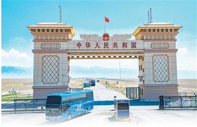 文化交融的音符流淌在伊犁街巷（边城见闻）