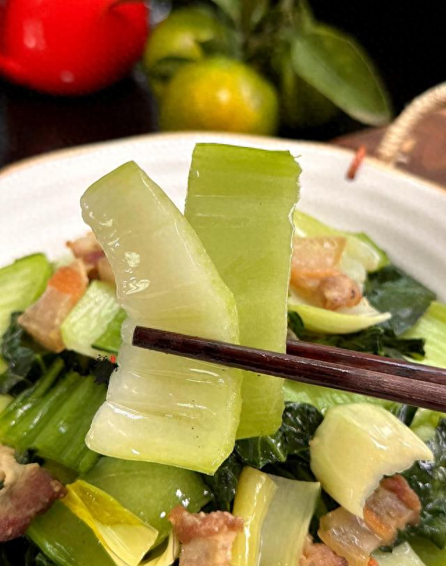 秋天，这菜要使劲吃！一润秋燥、二排毒、三低热量，鲜嫩别错过