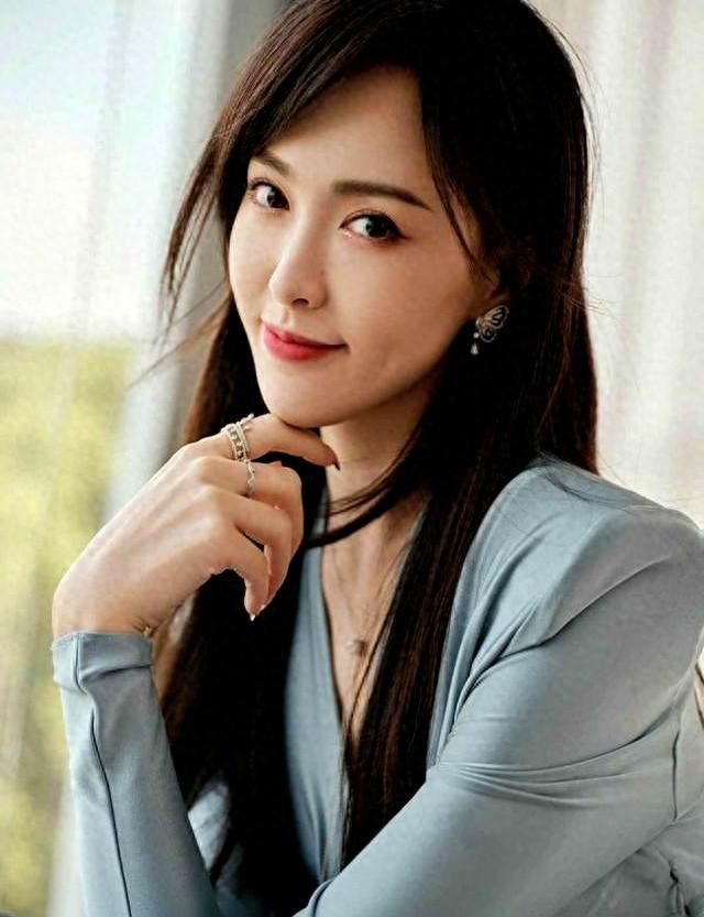 陪睡陪玩都只是开胃菜，目无王法	、集体嫖娼	，背后的恶心藏不住了