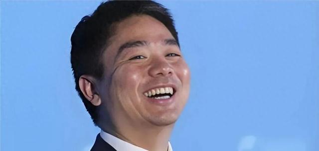 10万！京东新车震惊行业，刘强东这招太狠了