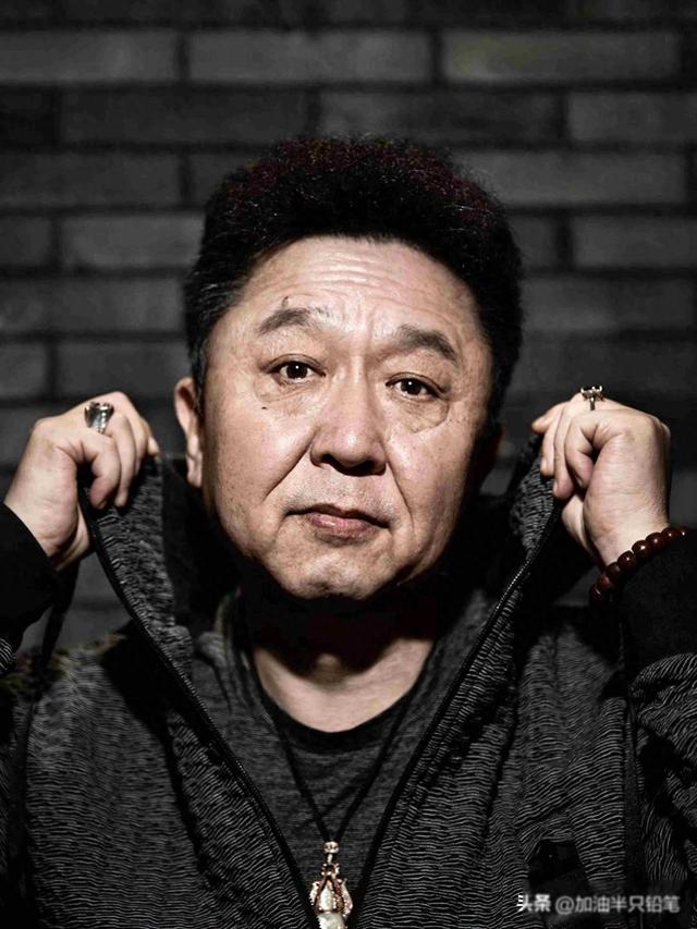 你绝对想象不到，坐拥北京60亩马场的于谦，平时生活可以有多壕