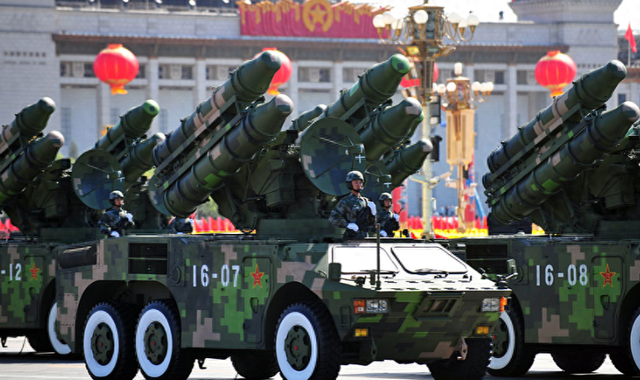 九三阅兵解说员揭晓，原来是他们两位，都是央视知名主持人