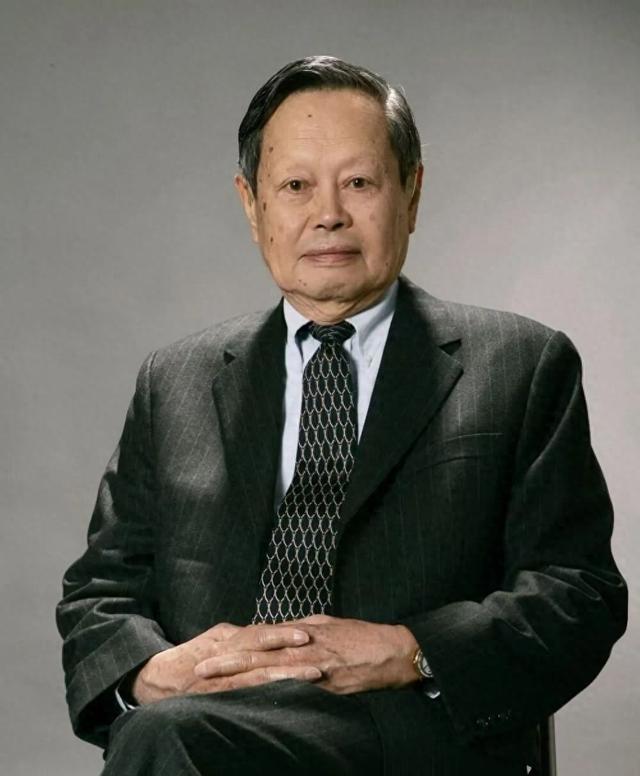 痛悼！杨振宁逝世