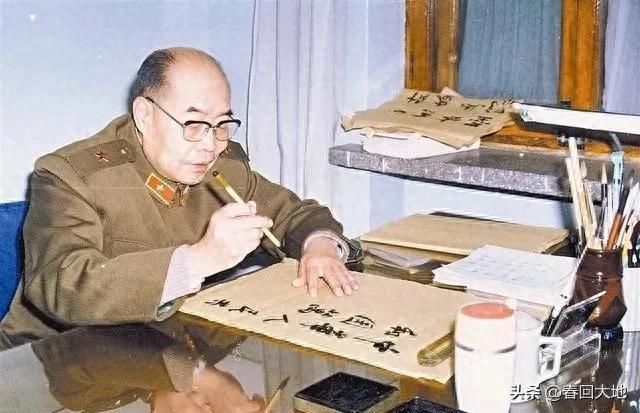 至今健在的开国将帅只剩一位，102岁高龄，身体依旧健朗