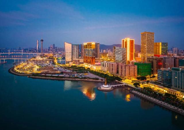 澳门出片秘籍:五大绝美城市风光机位深度攻略