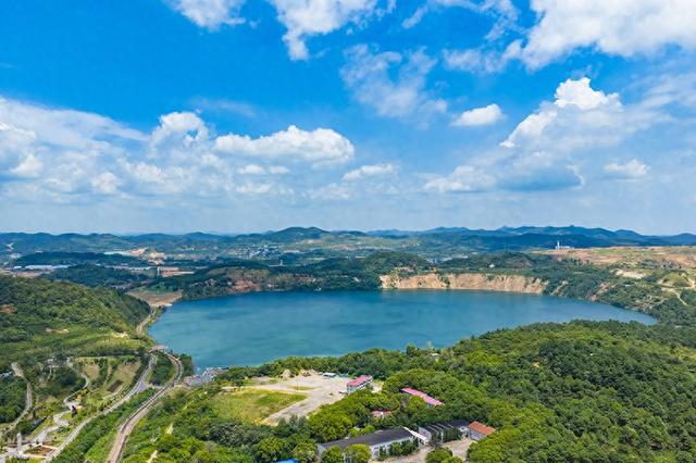 安徽向前丨马鞍山雨山区：“钢铁巨人”向“绿”行