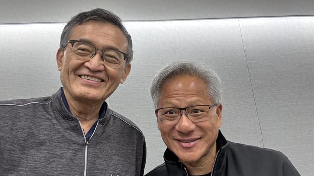双英合璧震行业！英伟达英特尔联合造芯片，要改写规则？