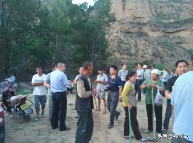 大地的儿子 ——记优秀共产党员张秉文