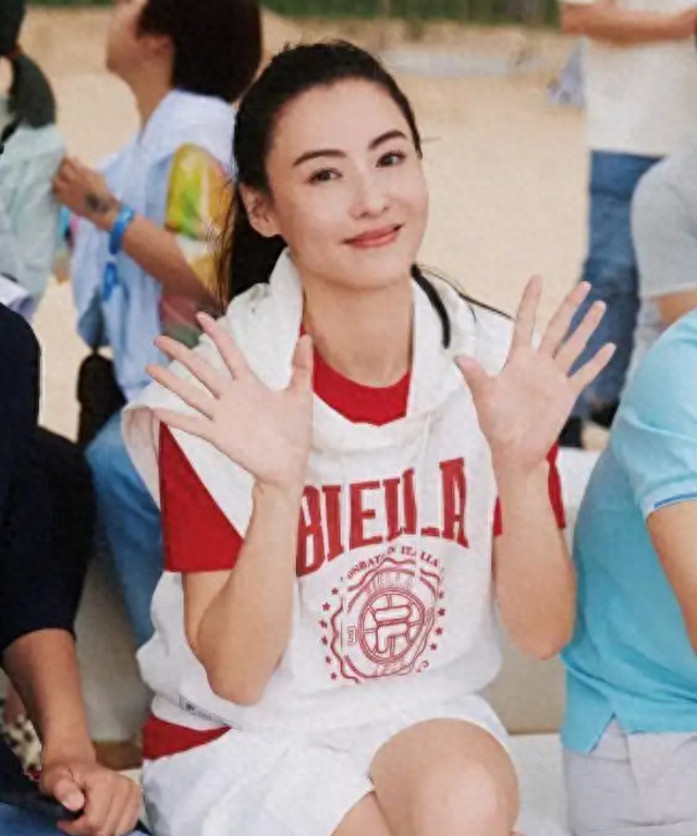 张柏芝自曝安排好身后事2天	，令人恶心一幕发生，谢贤周星驰遭殃