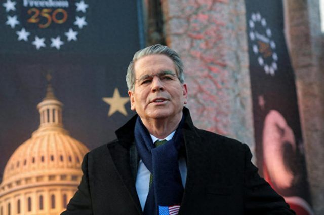 中方买下1200万吨大豆	，美财长公开摊牌，中国再也买不到委石油了