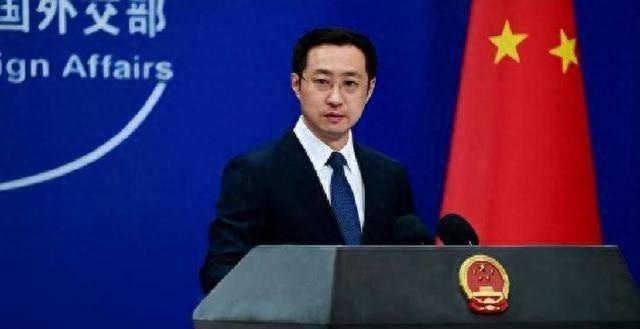 高市拒绝认错，6国为日本撑腰，中方措辞变了，我军穿过大隅海峡