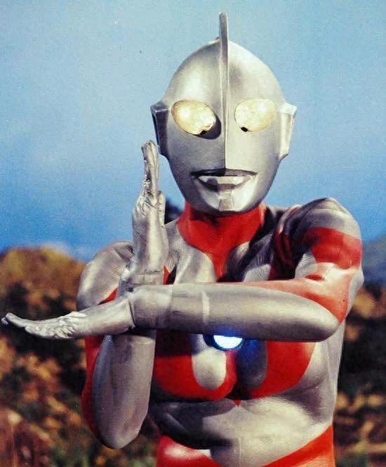 双人奥特曼碰车碰（暑期将过）