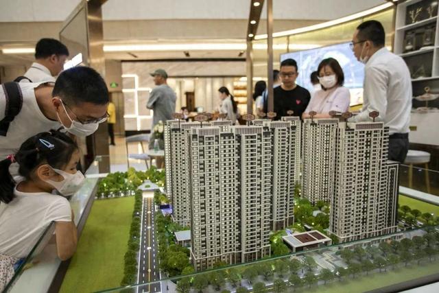 李嘉诚预言已应验？若无意外，2026年楼市或将面临3大转变！