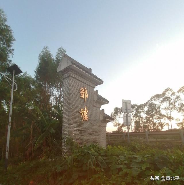 广西南宁市上林县经济强镇划给宾阳，公路改道后倒闭了十几家饭店