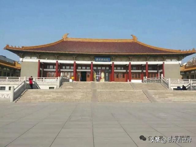 走进现实生活的博物院 || 胡成冮