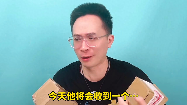 泰罗奥特曼积木（泰罗积木人柚子爸拆大佬粉丝包裹神秘四奥卡片）