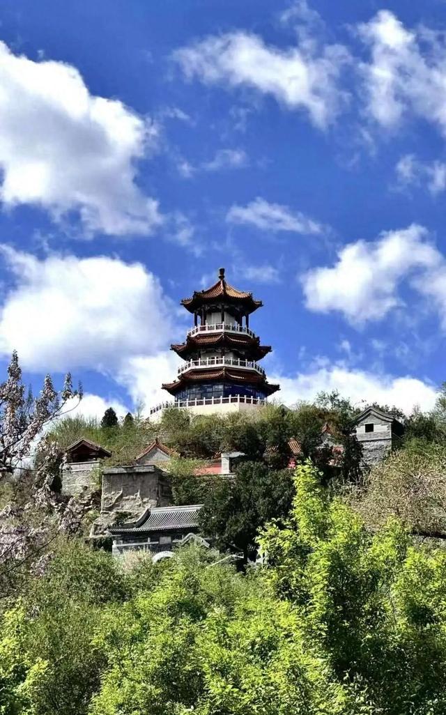 “看电影 爱生活”玩转“票根”～第一站先去石景山功碑阁喝杯夏日冰饮吧！