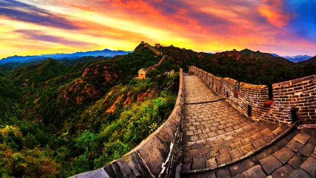 巨龙盘踞金山岭长城！