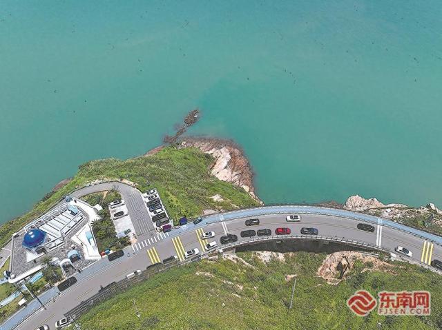 海角邂逅 旖旎风光