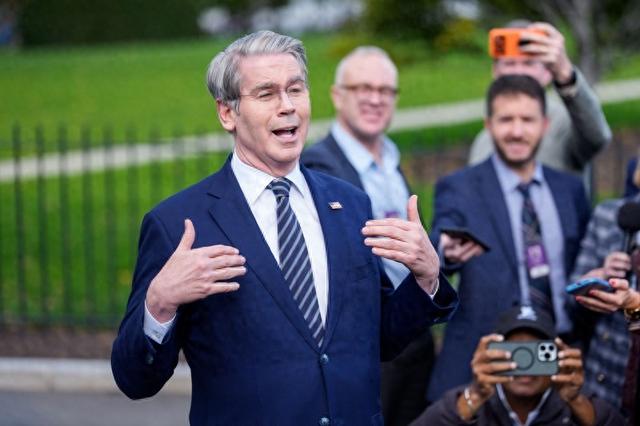 高市求援不到24小时	，刚与中方谈完的美财长，直接要日本后果自负