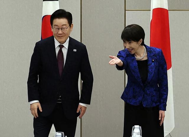 高市安排妥了，李在明在日本吃晚宴	，饭还没下肚，中方先回了14字