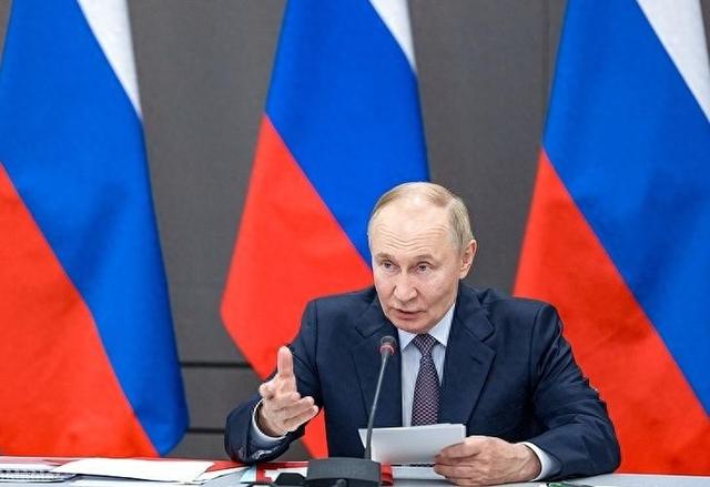 狂妄至极！北约叫嚣毁灭莫斯科，普京搬出大杀器拿比利时杀鸡儆猴