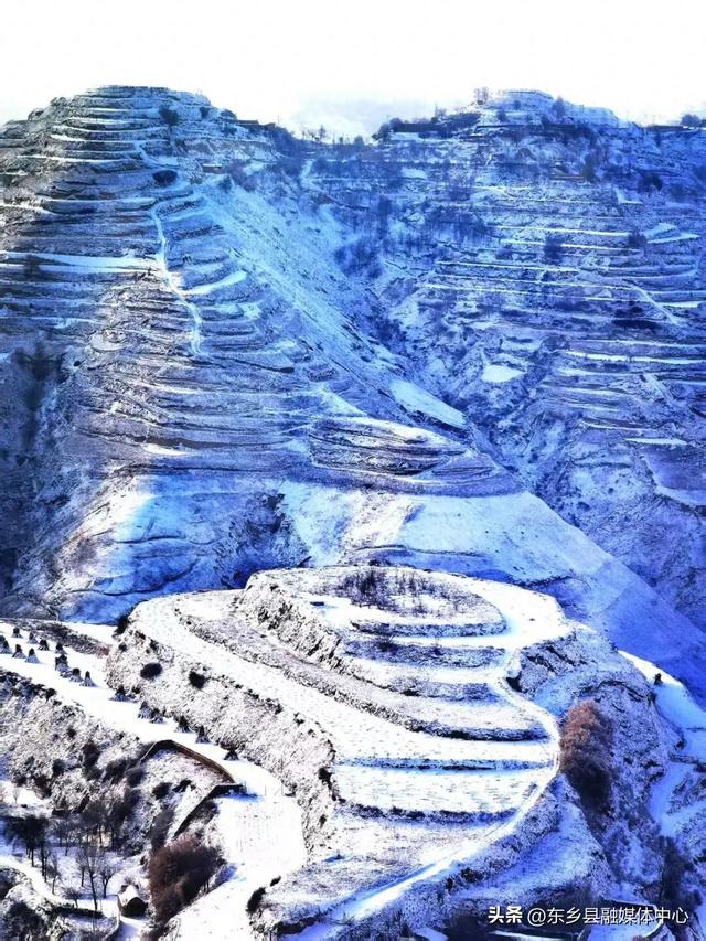 雪落东乡，把冬天写成了诗