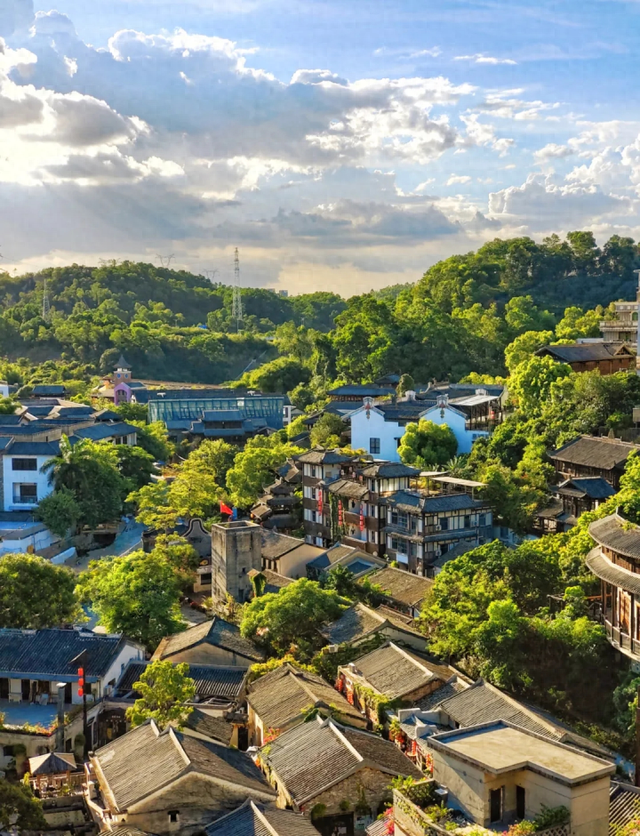 两条推荐路线 深圳吉华启动为期一个月的主题文旅活动