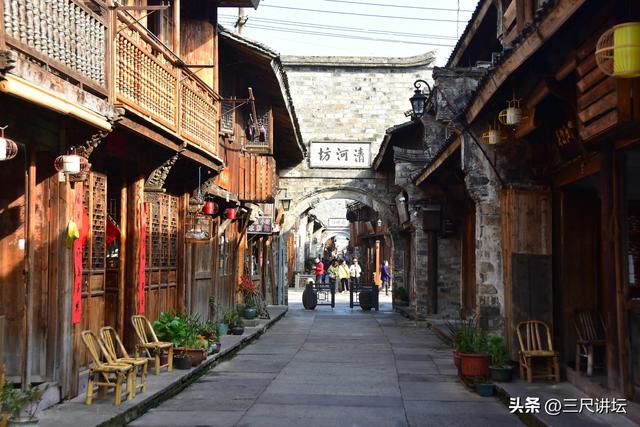 《临海县志》——-“隅、坊、都、图”是地名，“遣界”害苦百姓