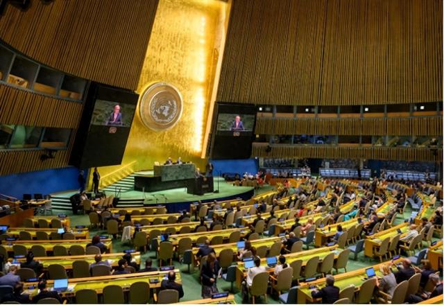 高市早苗似乎不知，联合国敌国条款仍然有效，日本可随时立正挨打