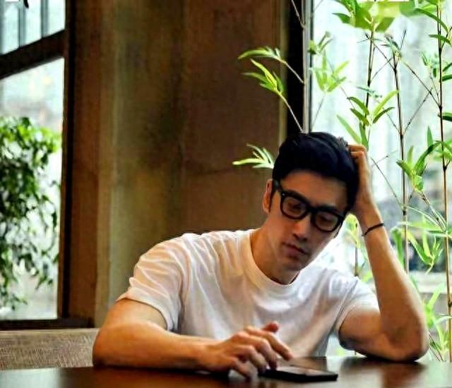 男性标准体重对照表	，男性172cm体重多少才正常？该如何运动保持