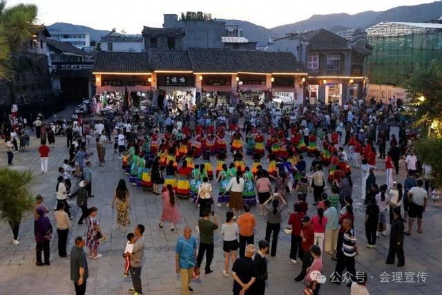 每周三天！会理古城群众性互动舞蹈增添文旅新活力
