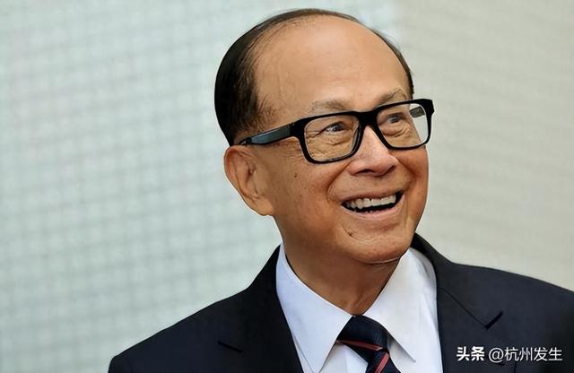 沉默两个月后，中方终于将军，时间只剩5天，李嘉诚恐将卖国