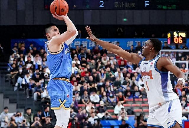 CBA常规赛明天12月17日赛程：北京兵强马壮PK辽宁	，山东PK四川