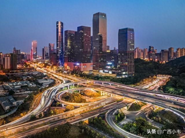 桂林、柳州、南宁：本是同根生，何须论短长？