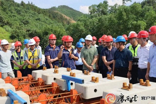 无砟轨道施工！广西这条铁路有重要进展