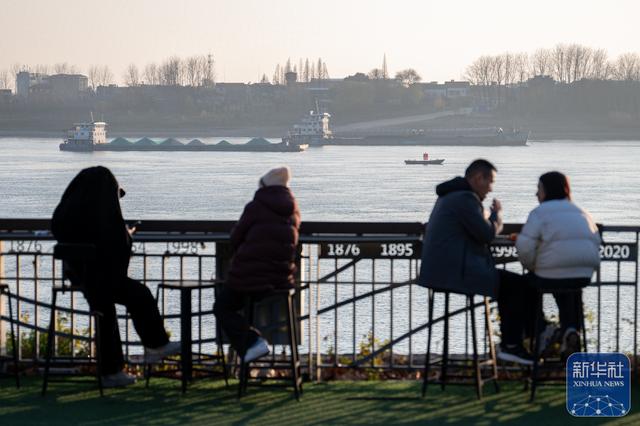 湖北荆州：旧码头变身城市新地标