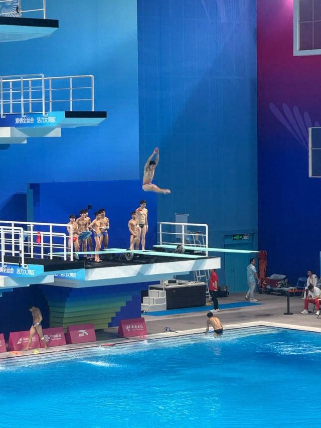 收藏这篇就够了！本地人私藏的广州逛吃指南