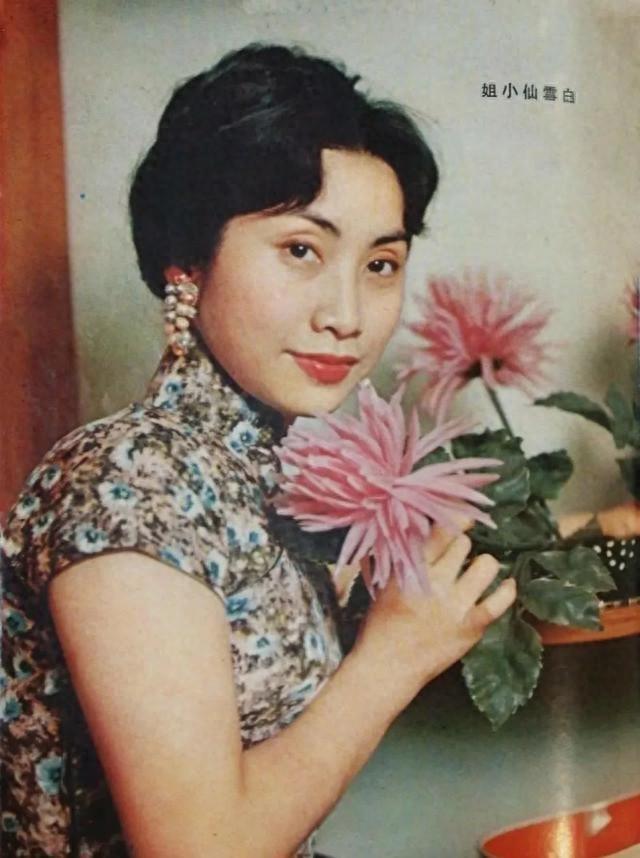 粤剧天后的传奇人生：无儿无女却坐拥亿万豪宅，晚年被徒弟宠上天