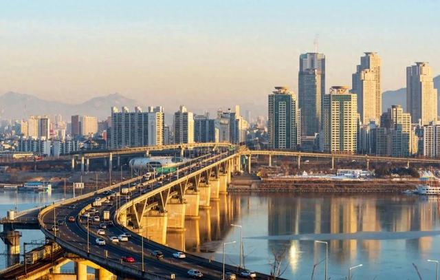 兰州、西宁、银川,我国西北这三座城市,谁更有发展潜力