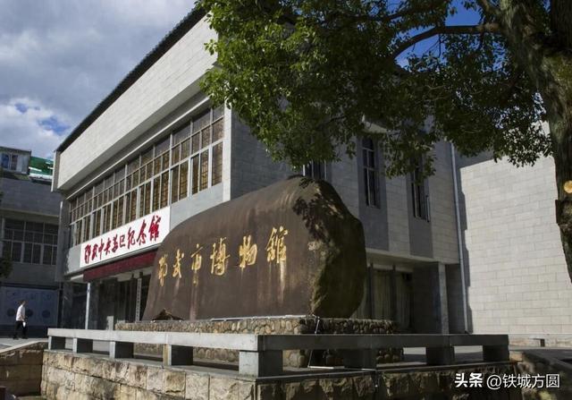 给八天假期，加点文化佐料！