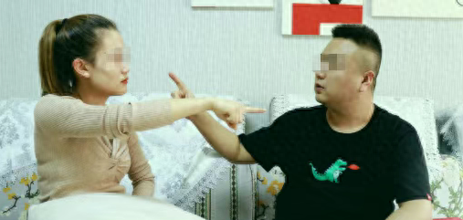 浙江一对夫妻冷战7天，妻子发短信：“喂，死了没？”谁料，丈