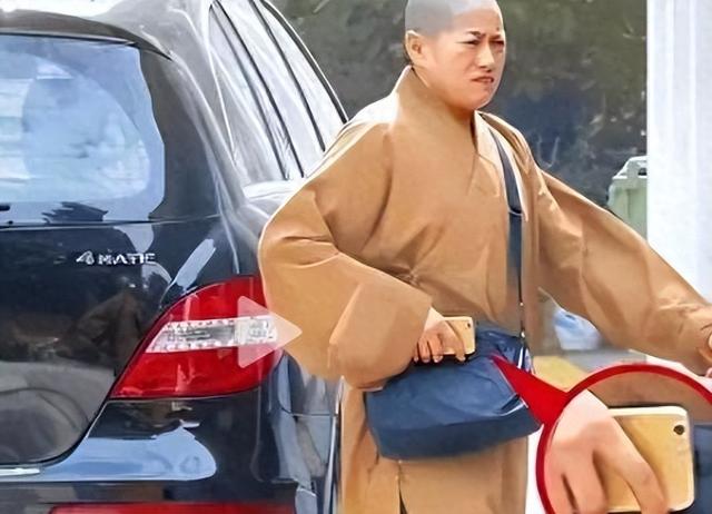 比释永信还狂！尼姑穿黑丝住豪宅，嫁俩和尚买爱马仕